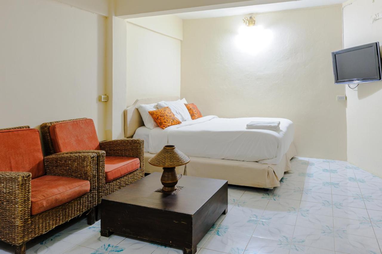 High5 Guesthouse Pattaya Dış mekan fotoğraf
