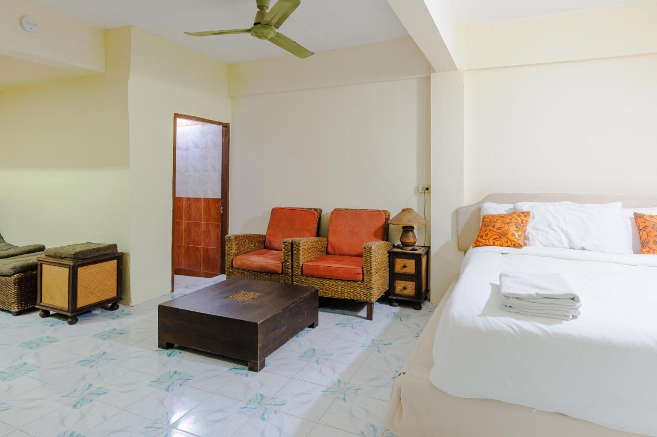 High5 Guesthouse Pattaya Dış mekan fotoğraf
