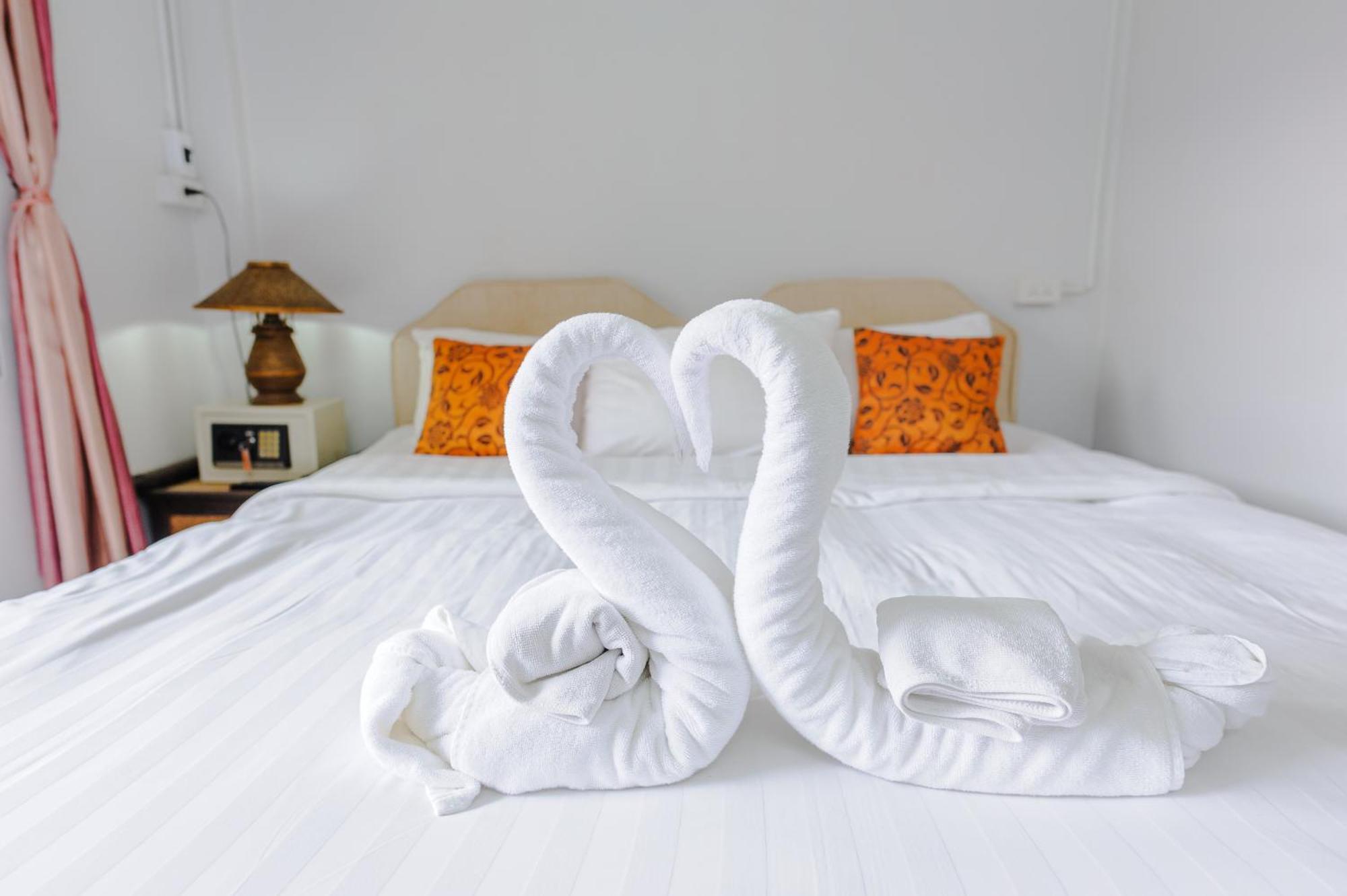 High5 Guesthouse Pattaya Dış mekan fotoğraf