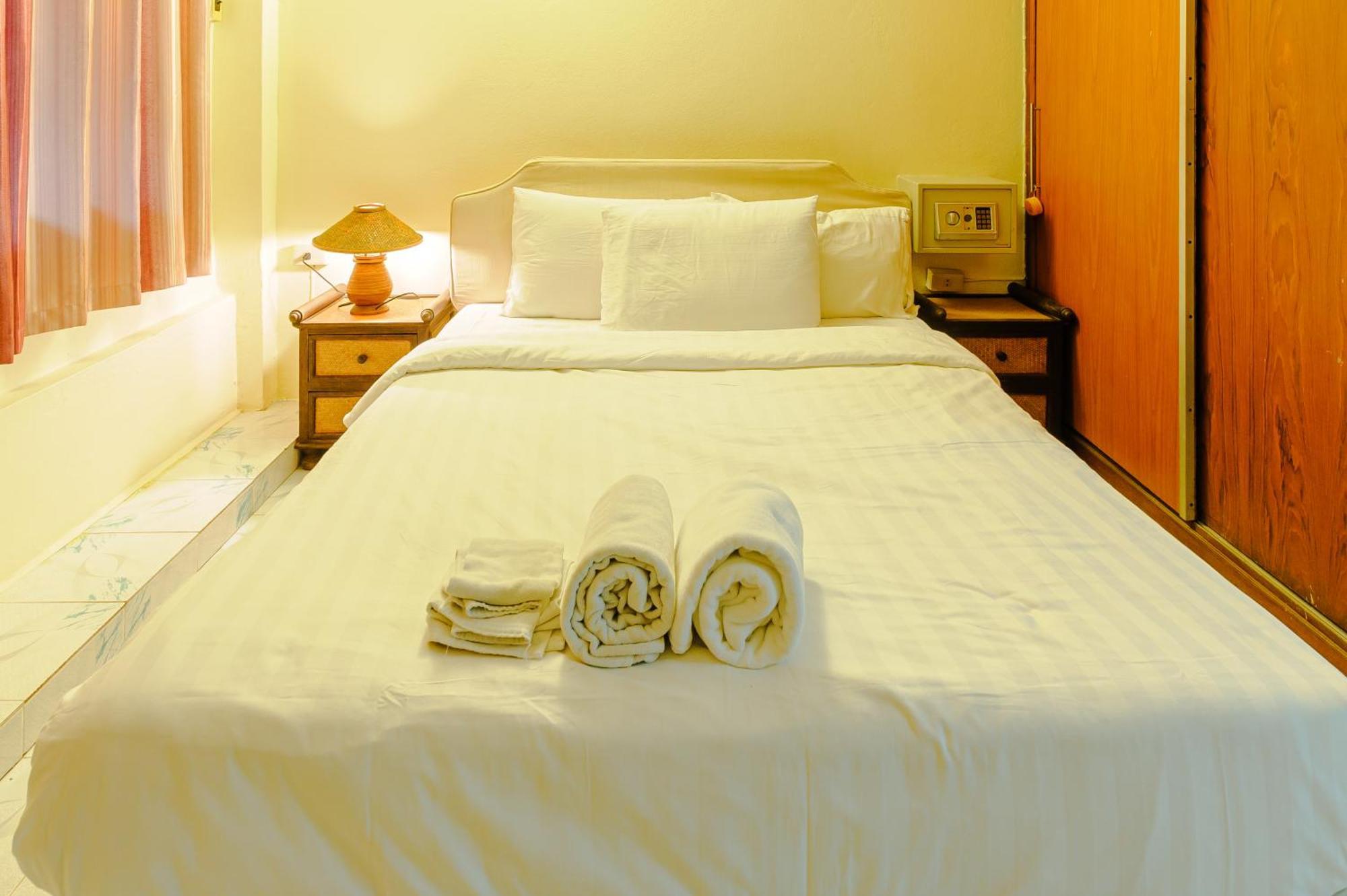 High5 Guesthouse Pattaya Dış mekan fotoğraf