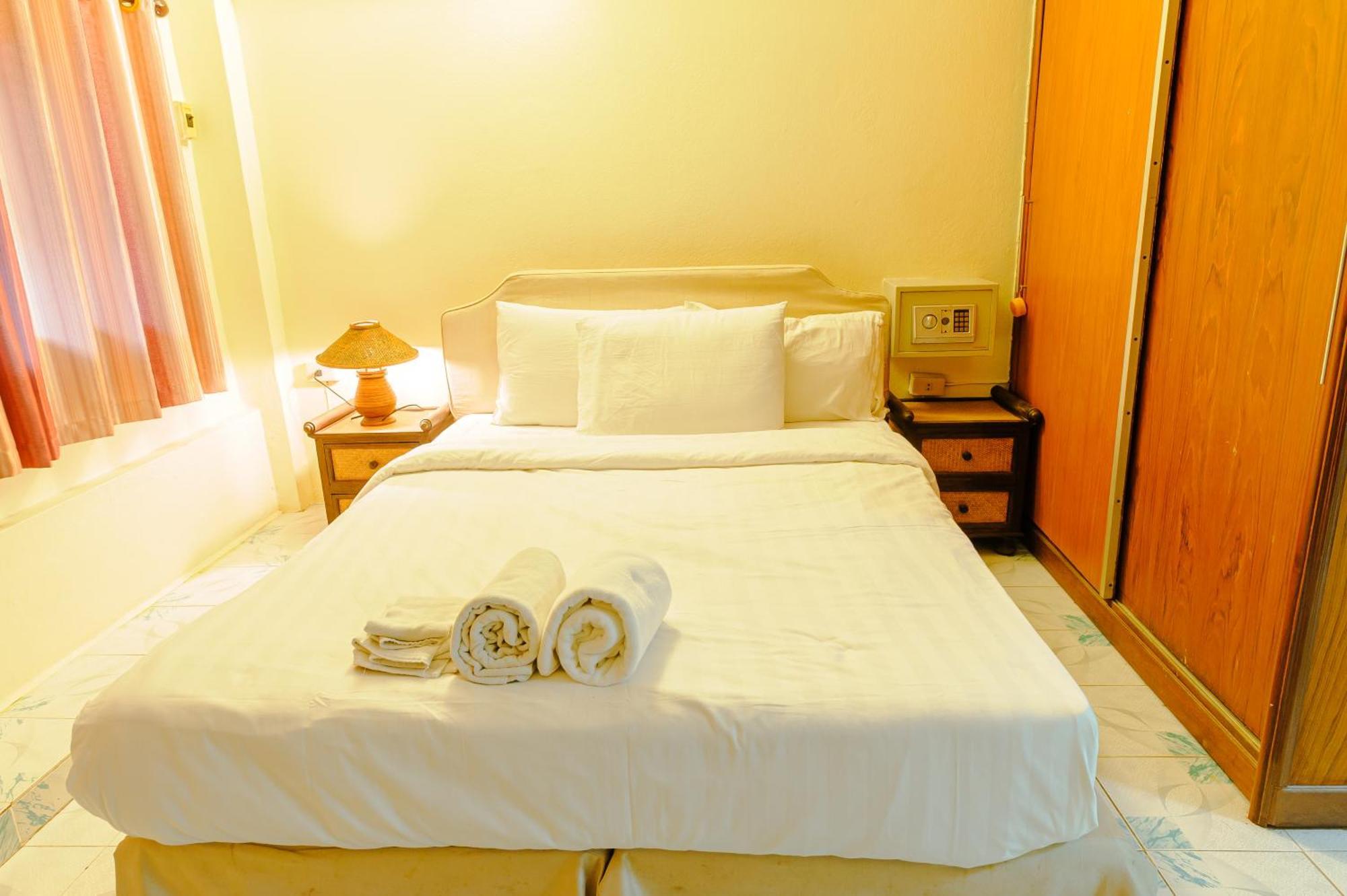 High5 Guesthouse Pattaya Dış mekan fotoğraf